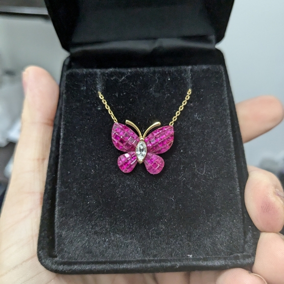 750/18K YG Invisible set Rubies and Diamond Butterfly Necklace - Picture 16 of 16